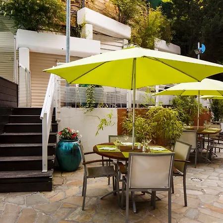 Lyon Vaise By Ihg Hotel 4*