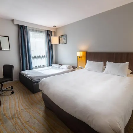 Lyon Vaise By Ihg Hotel 4*